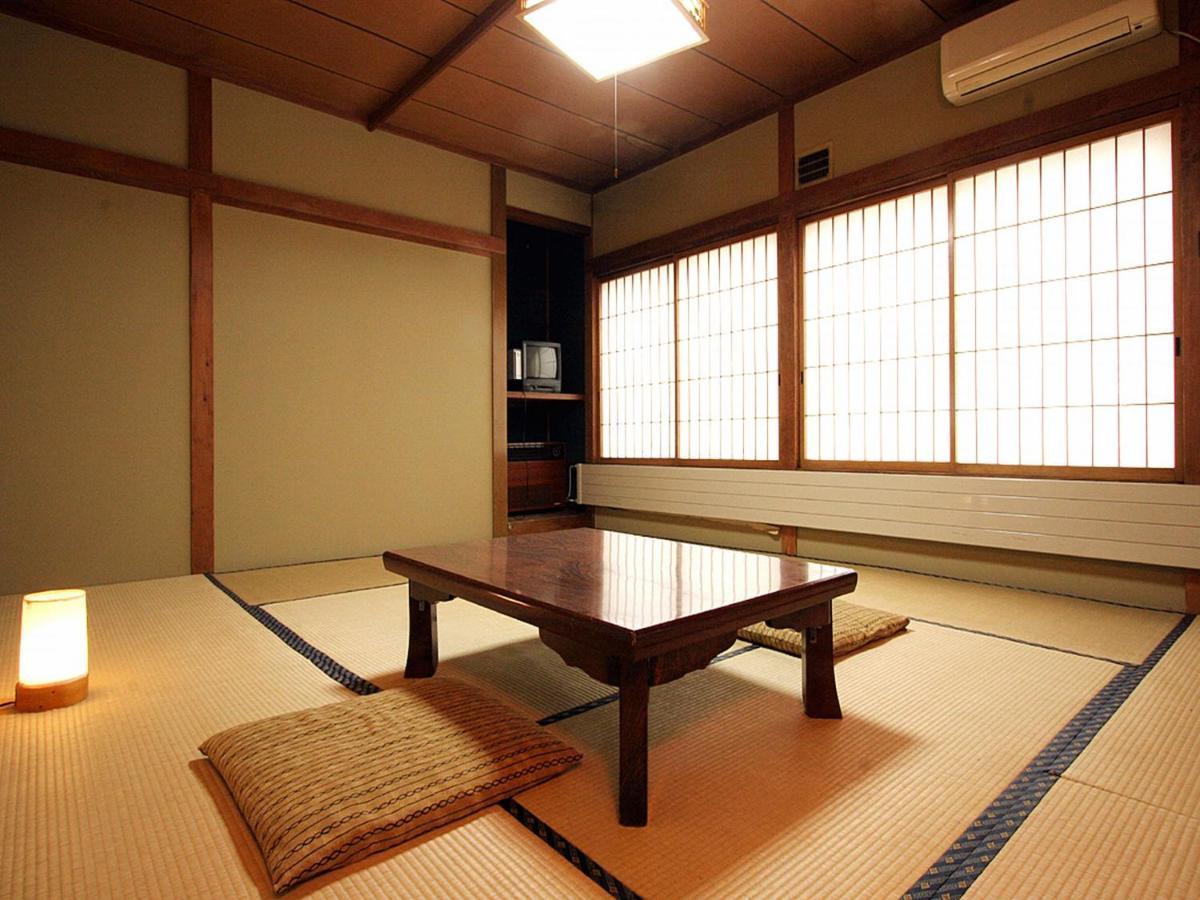 Ougiya Ryokan Хакуба Екстериор снимка