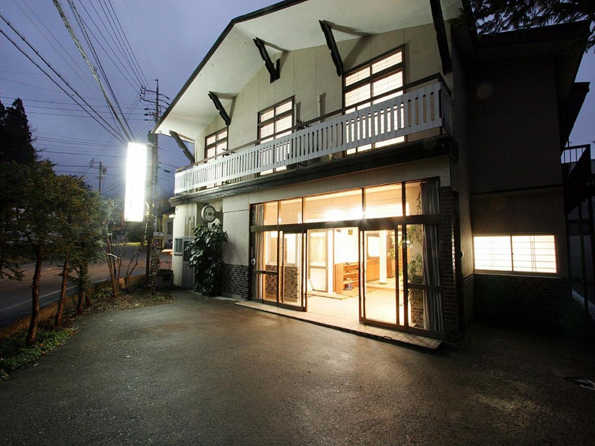 Ougiya Ryokan Хакуба Екстериор снимка
